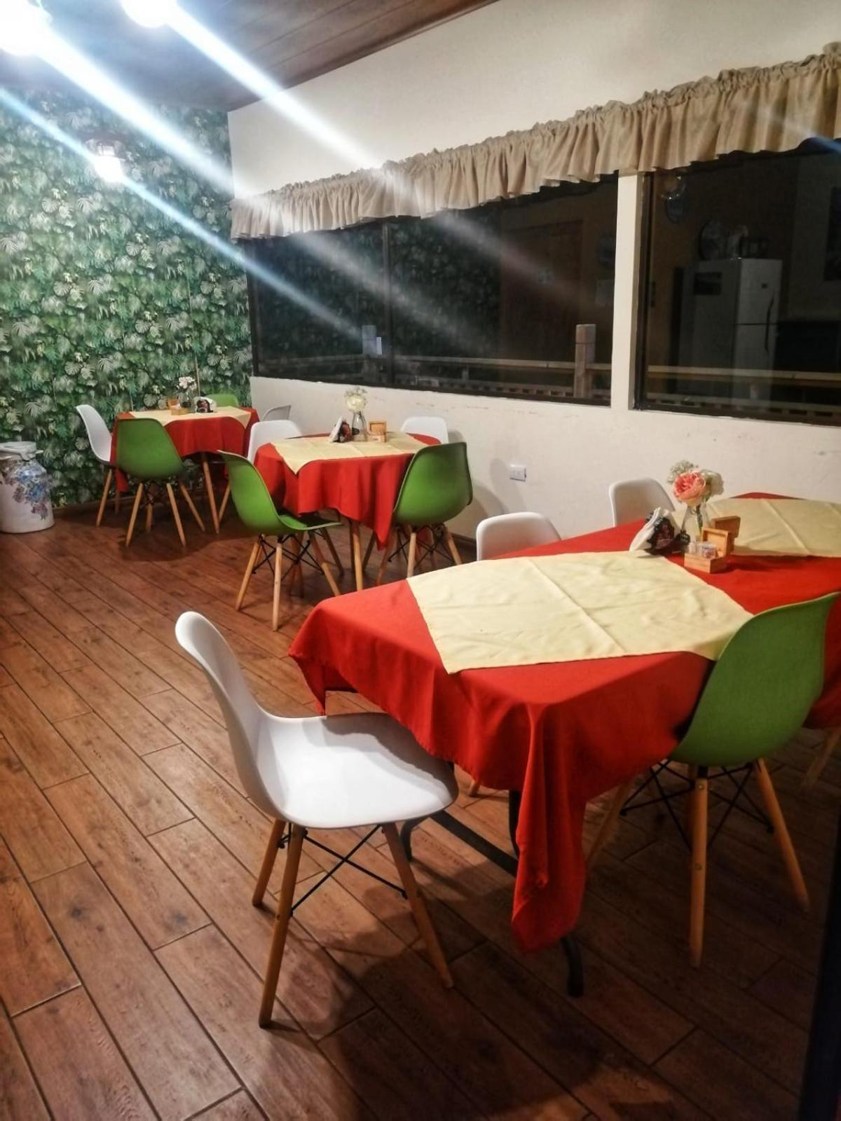 Hotel Cabanas Y Mirador Secret Garden Cr Cartago Exterior photo